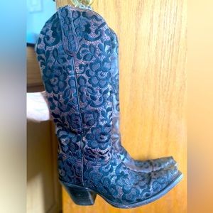 Ladies Corral Boots 8.5 rare Limited addition - Back Lace & Lather
